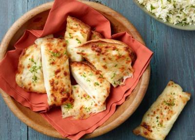 طرز تهیه نان سیر با نان تست در 30 دقیقه با فر یا در ماهیتابه طرز تهیه نان سیر با نان تست در 30 دقیقه با فر یا در ماهیتابه